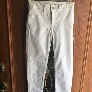White American Eagle Jeans